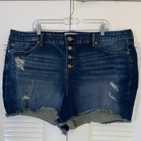 Torrid Denim Jean Shorts Distressed Button Fly Stretch - Picture 1 of 6
